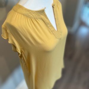 Golden Fresh Summery Top